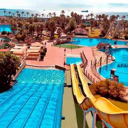 Apartbeach Y Sancho Abarca Privilege * Salou