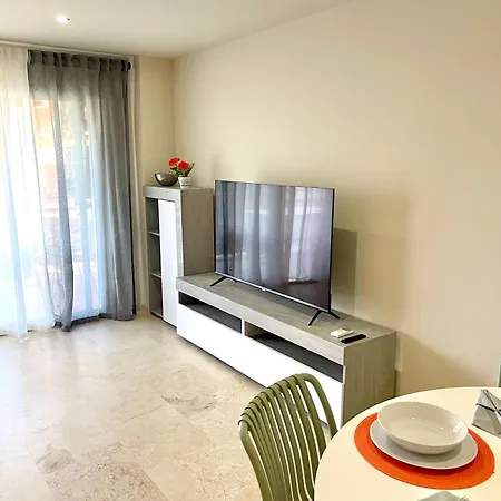 Apartbeach Y Sancho Abarca Privilege